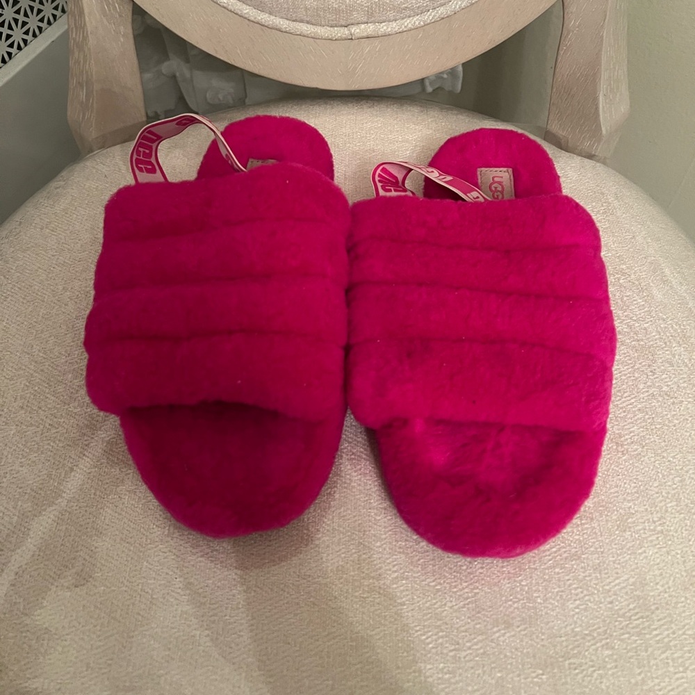 Fuchsia Ugg slingback slippers
